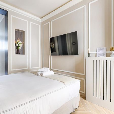 Luxury And Design Studio Invalides Paris Exterior foto